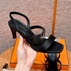 에르메스 Hermes 160 Glamour 75 Sandal Crepe satin&89 Noir silver