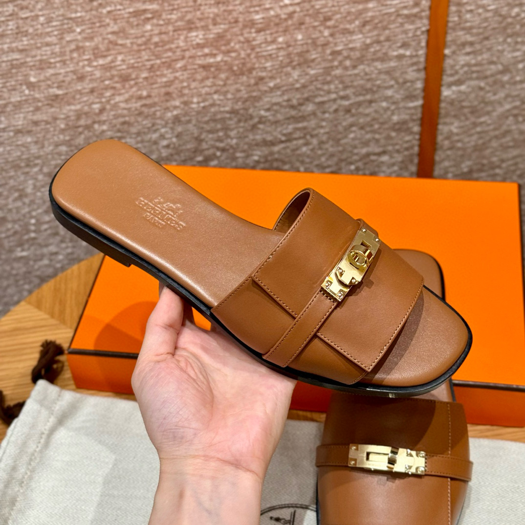 에르메스 Hermes 183 Giulia sandal Calfskin&37 Gold gold