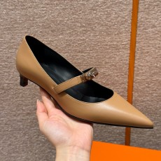 에르메스 Hermes 336 Kiara 40 Pump Calfskin&Naturel Clair