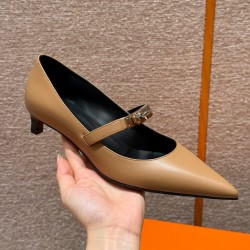 에르메스 Hermes 336 Kiara 40 Pump Calfskin&Naturel Clair