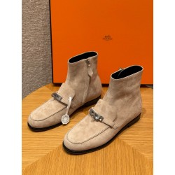 에르메스 Hermes 610 Kelsy Ankle Boot Chamois&Beige