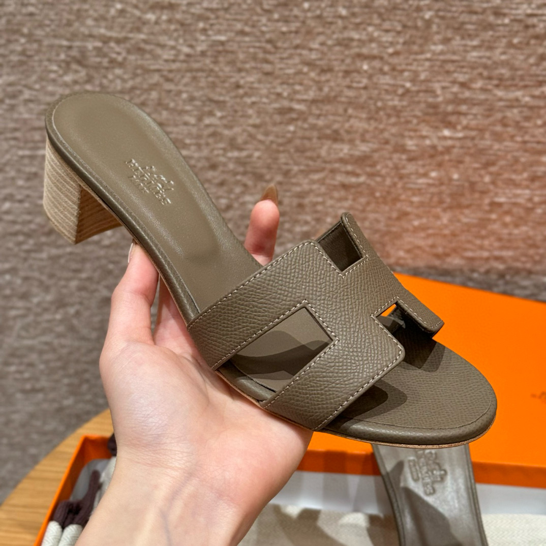 에르메스 Hermes 185 Oasis sandal Epsom&18 Etoupe