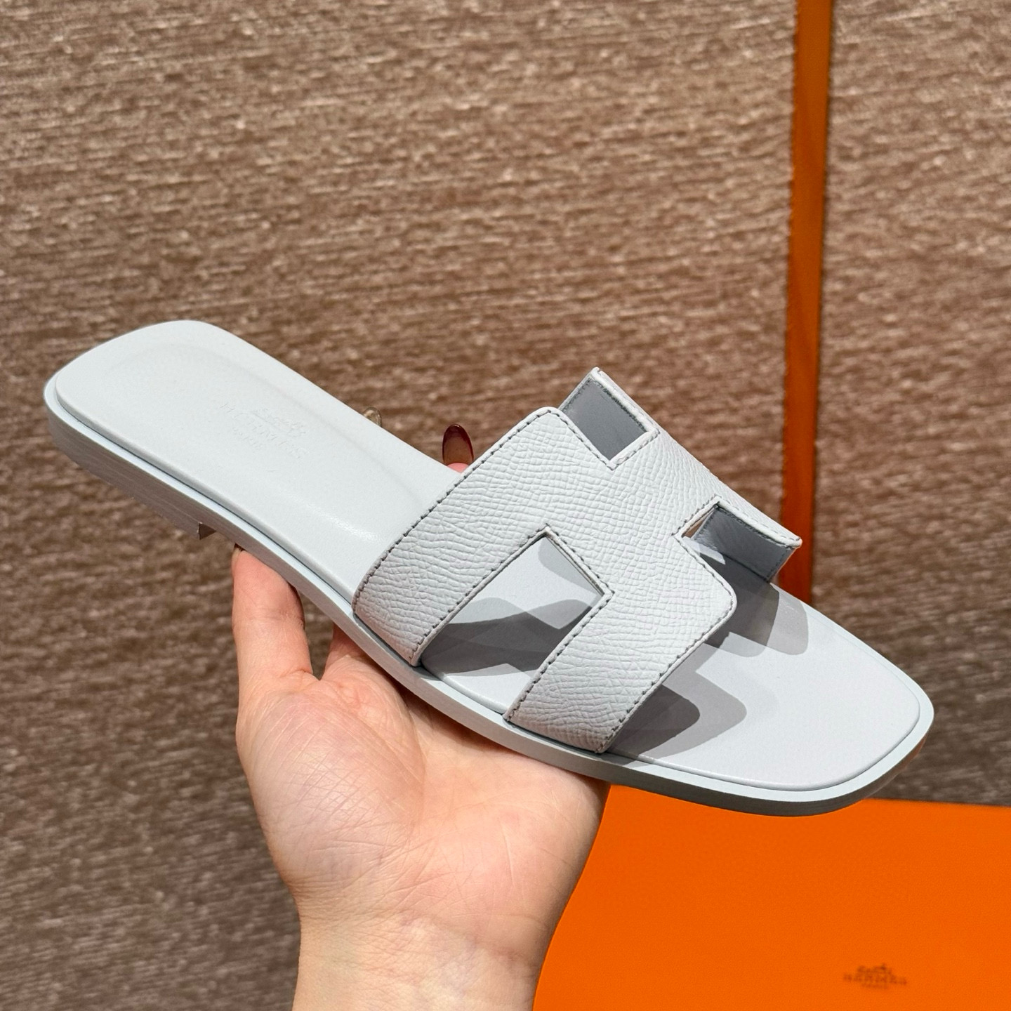 에르메스 Hermes 181 Oran sandal Epsom&Blue Chacier