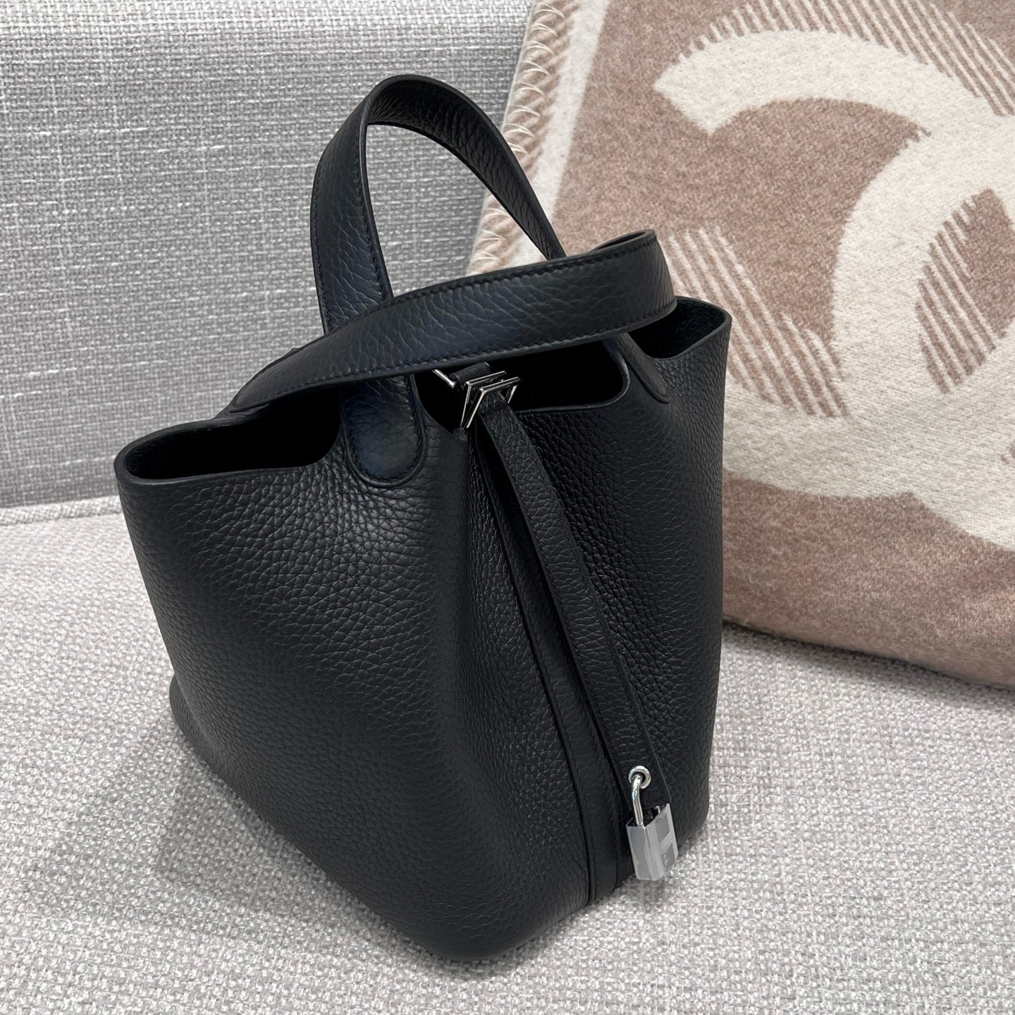 에르메스 Hermes Picotin 18cm Germany Leather 89 Noir/silver