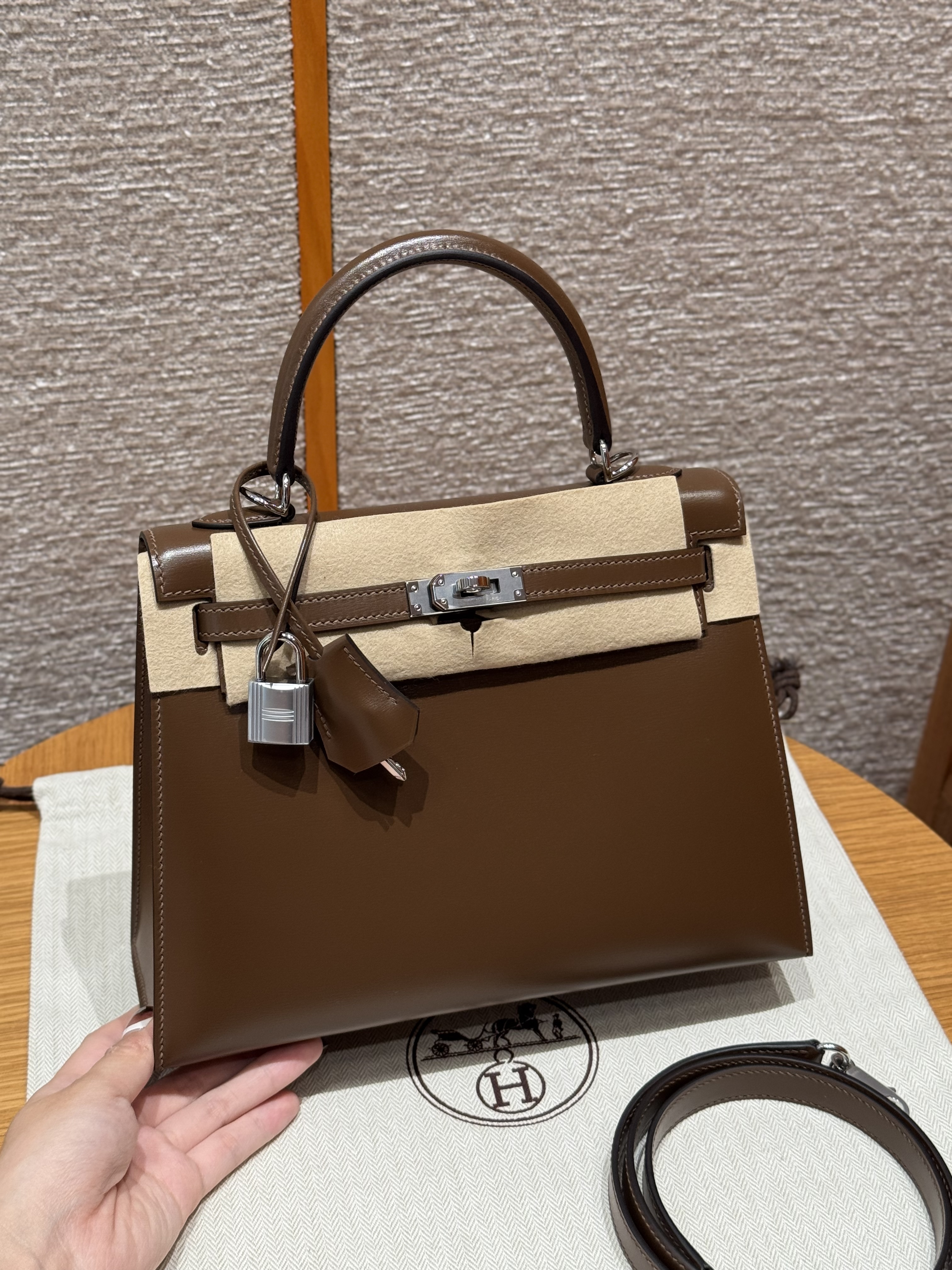 에르메스 Hermes Kelly 25cm Box 3G Alezan/silver