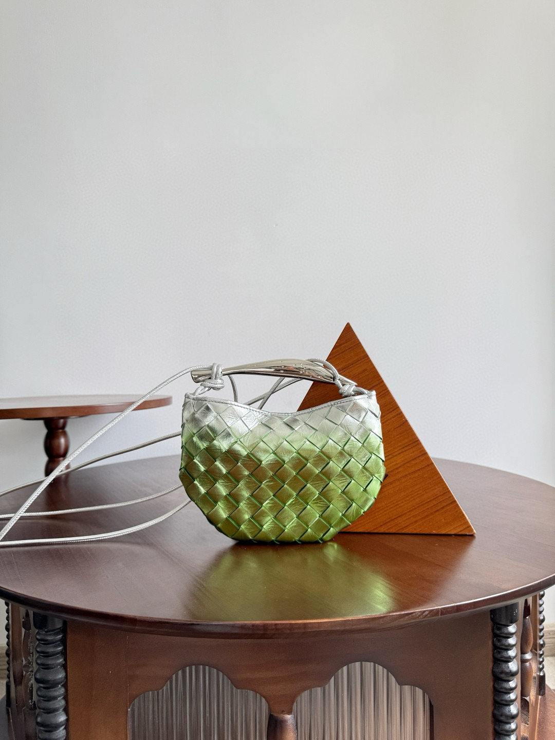 보테가베네타 Bottega Veneta 744267 Mini Sardine 20CM