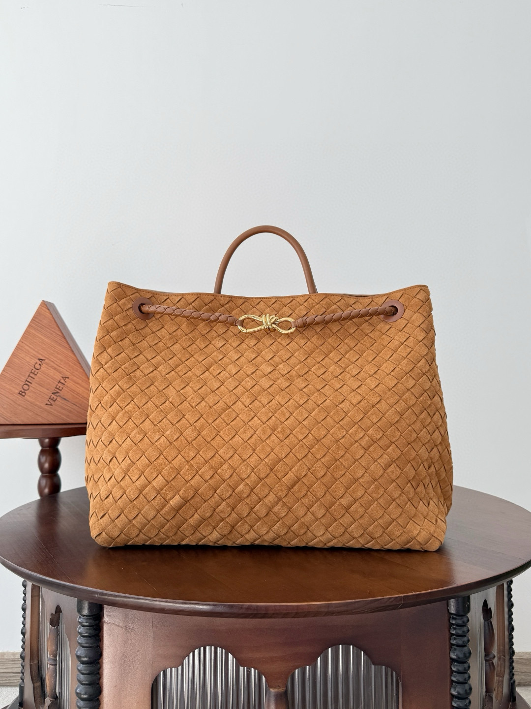 보테가 베네타 Bottega Veneta 743575 Andiamo 45cm