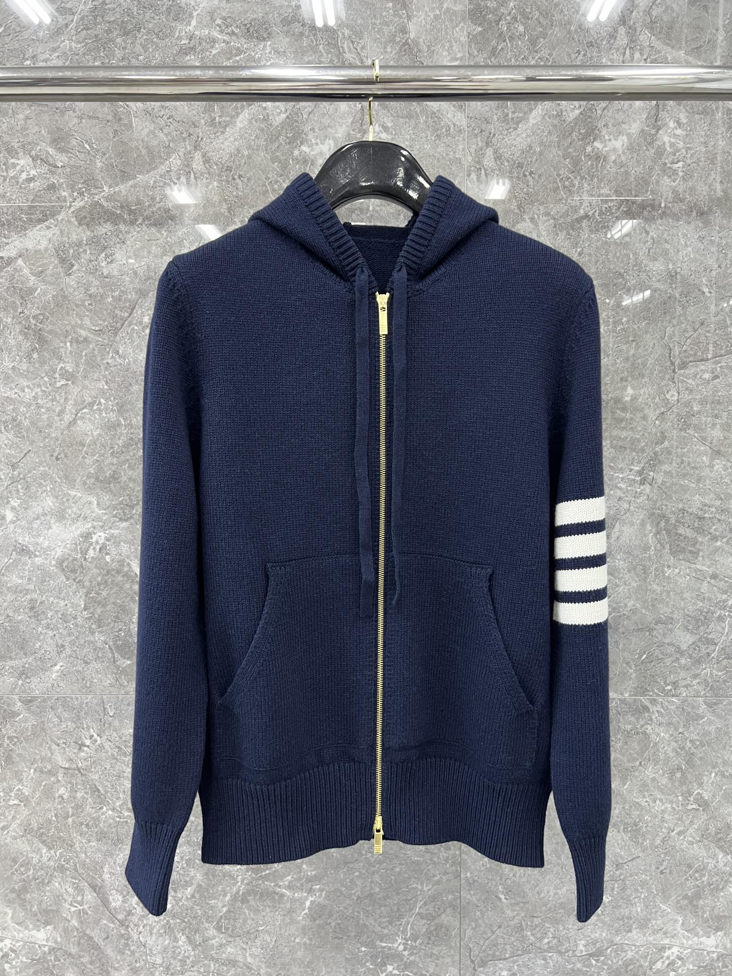 [대리석집] 톰브라운 Thom Browne 재킷