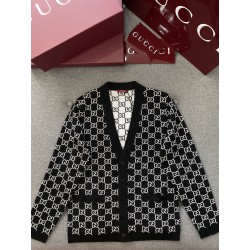 구찌 Gucci 양면 가디건