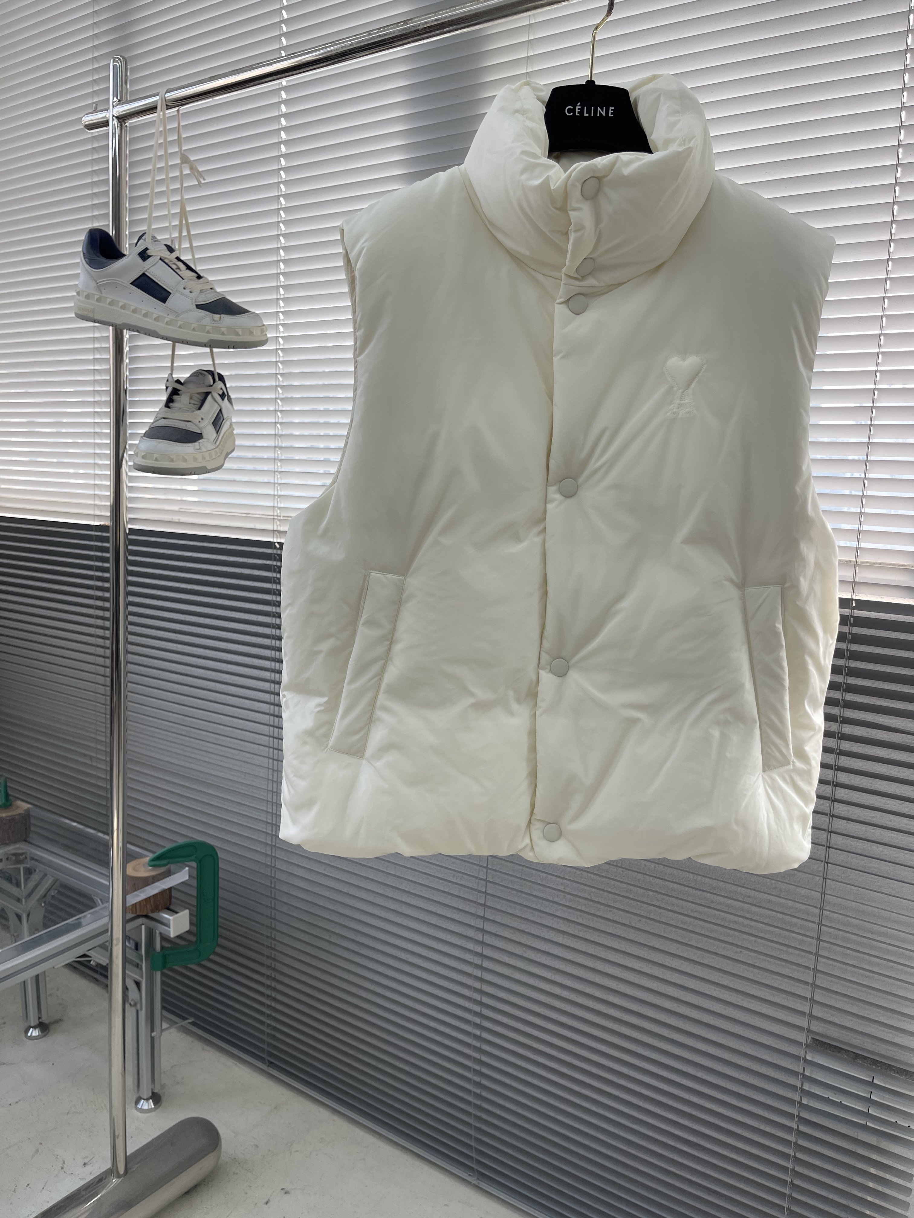 아미 파리 AMI Paris 다운 베스트 조끼