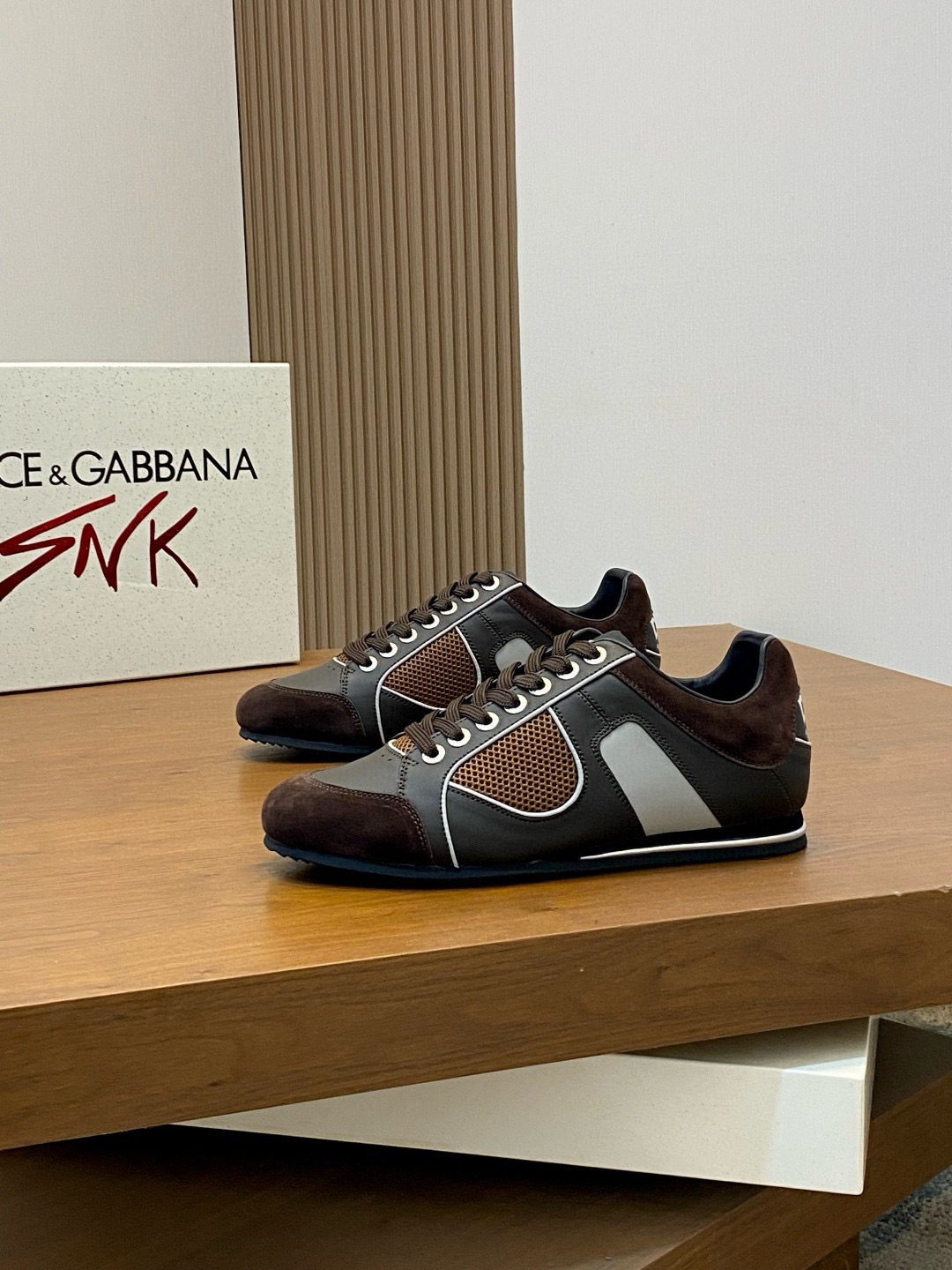 돌체앤가바나 Dolce&Gabbana Cushion 스니커즈