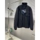 프라다 Prada 패딩。