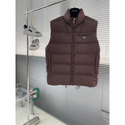 프라다 Prada 조끼 패딩.