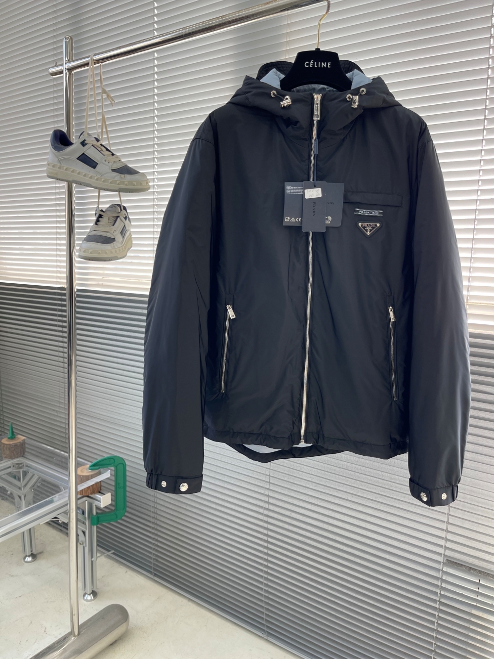 프라다 Prada 다운재킷