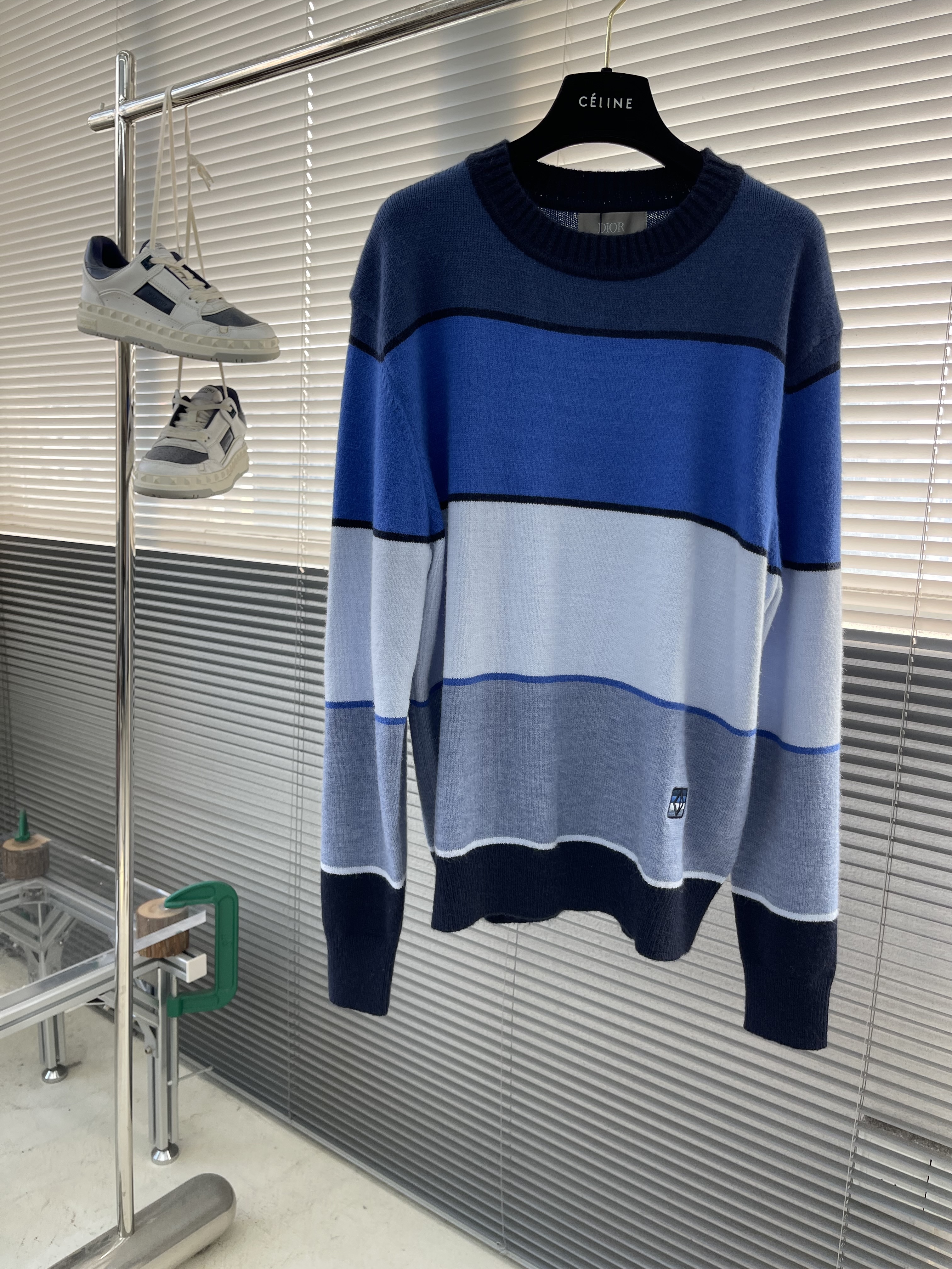 디올 Dior 스웨터