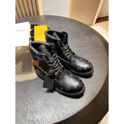 루이비통 Louis Vuitton Ranger 앵클 부츠