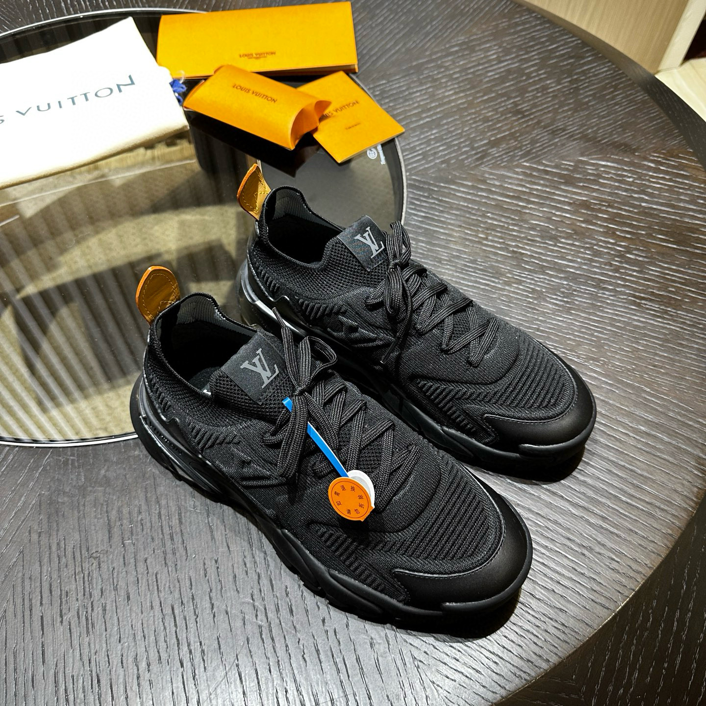 루이비통 Louis Vuitton Runner Tatic 스니커즈