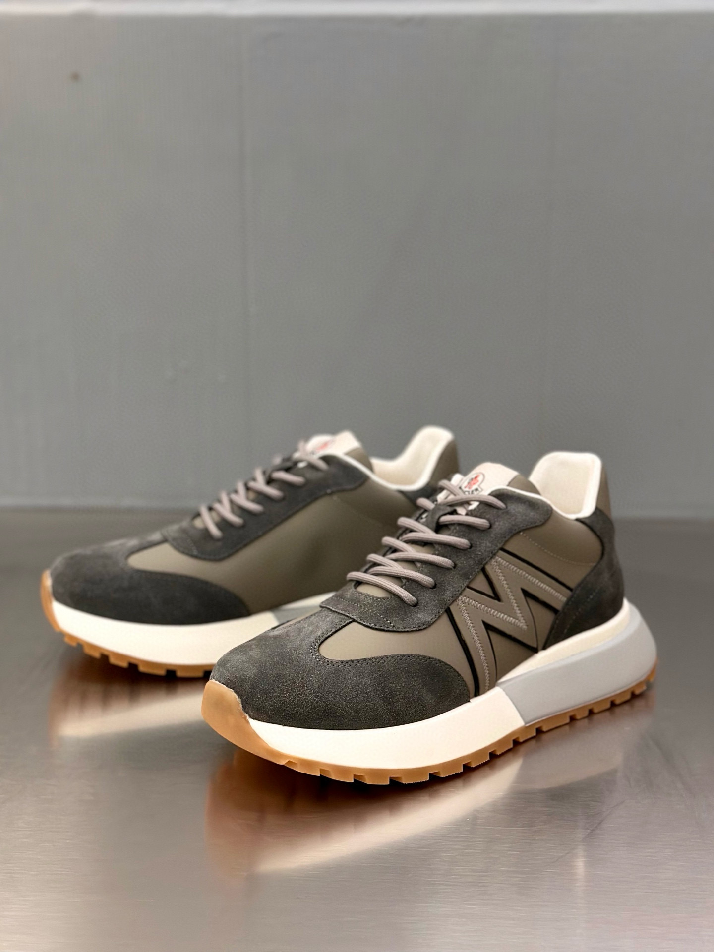 몽클레어 Moncler 스니커즈