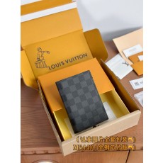 루이비통 Louis Vuitton N64411 passport case