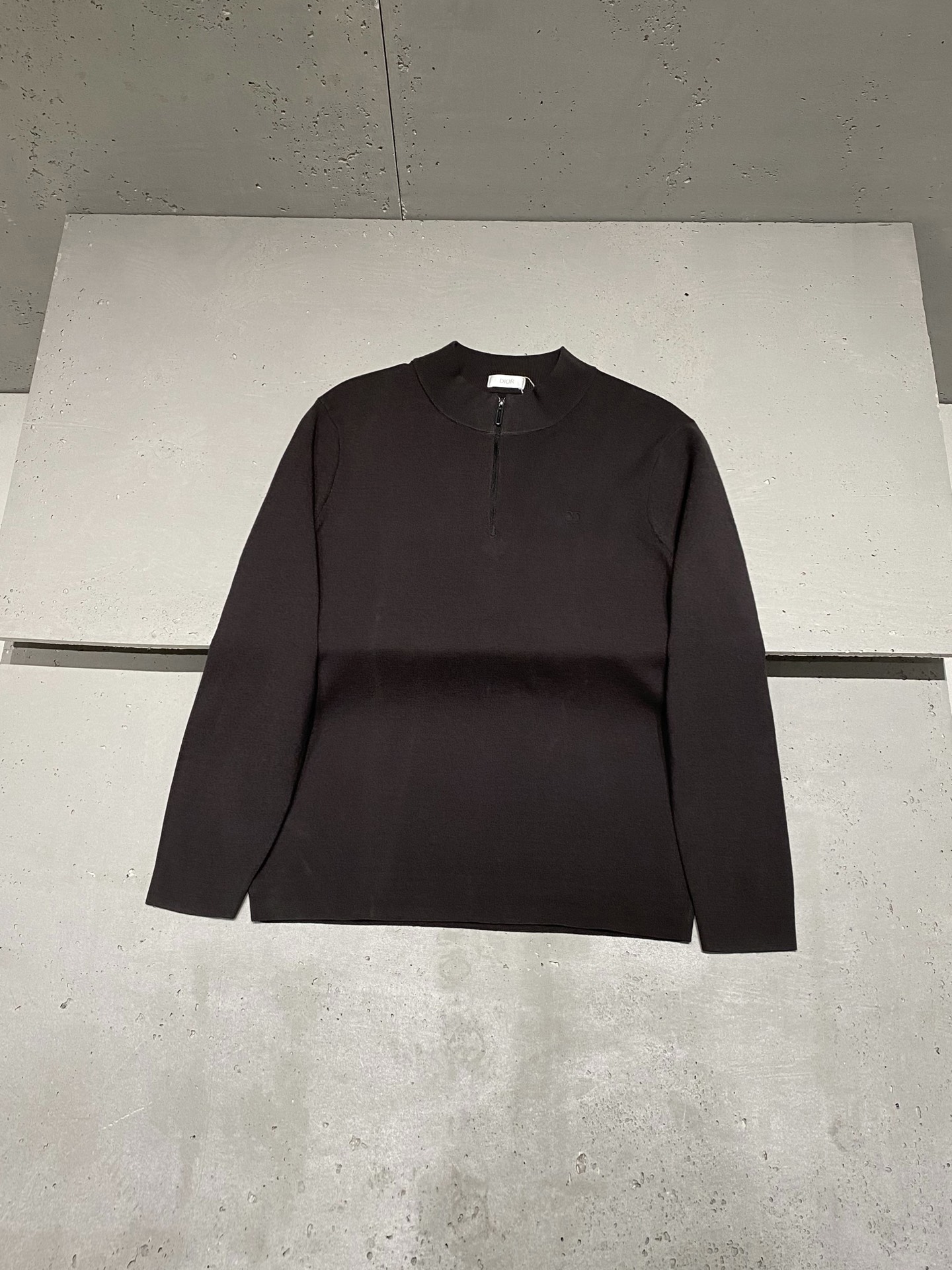 디올 Dior 스웨터