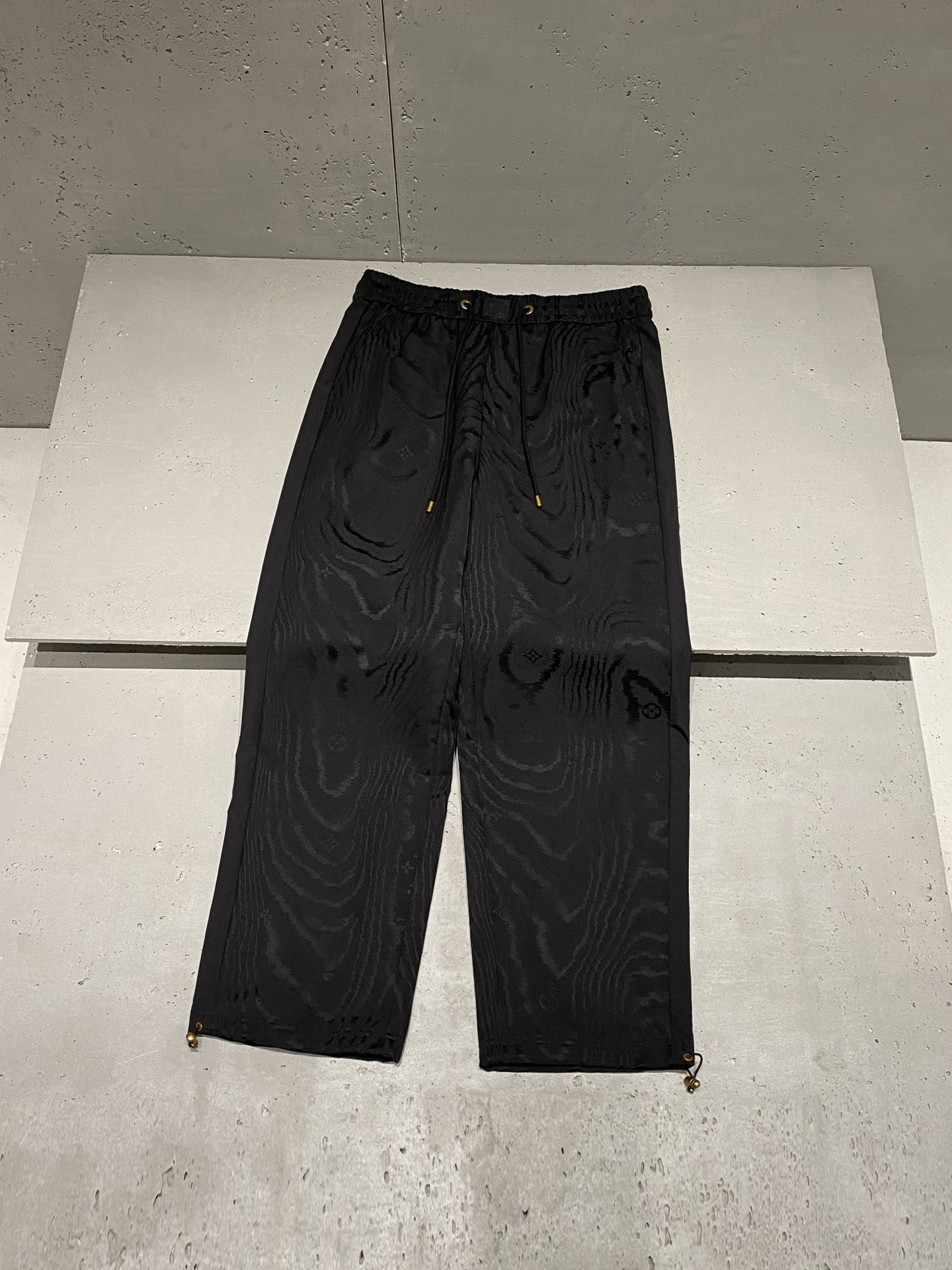 루이비통 Louis Vuitton 바지