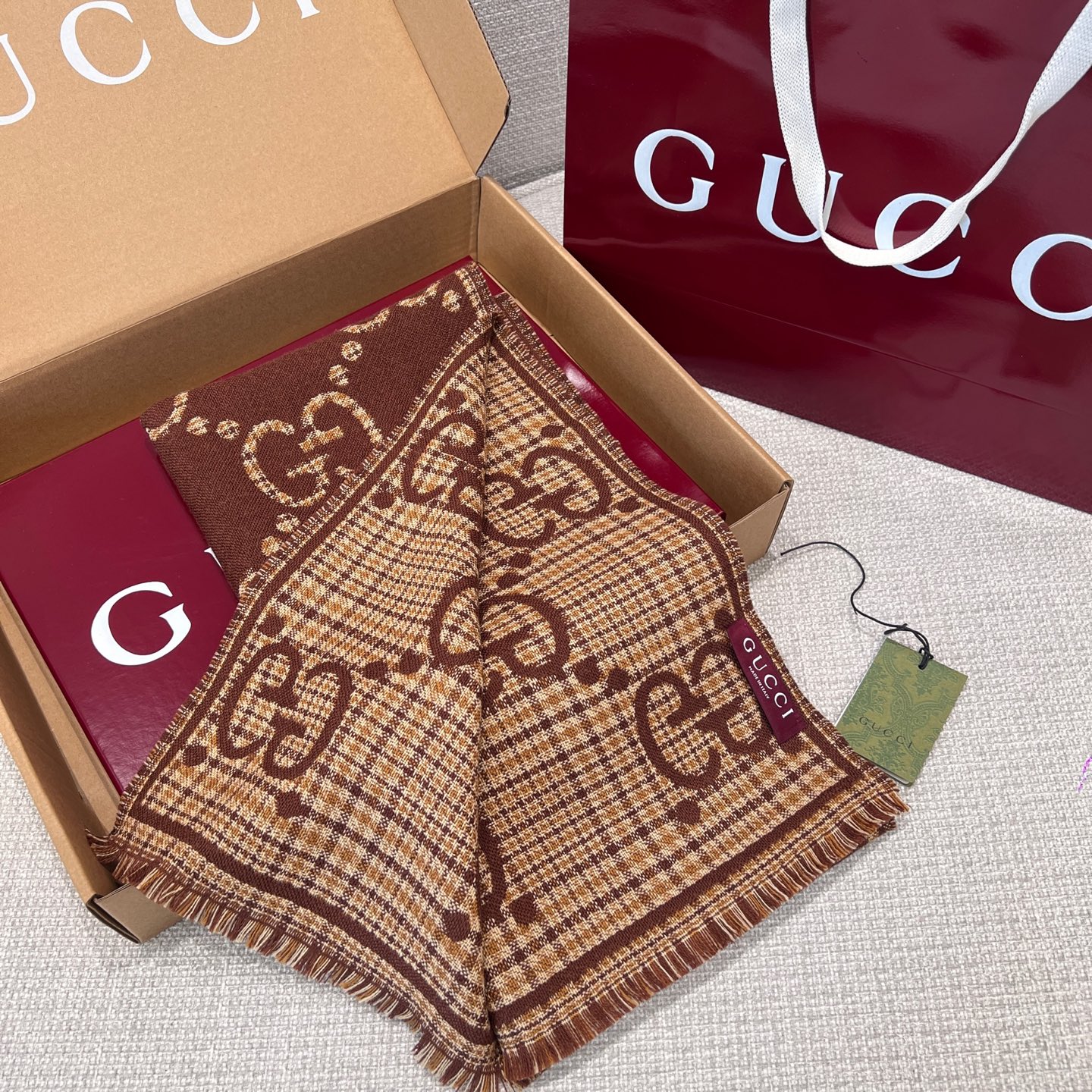 구찌 Gucci 캐시미어 스카프 47x180cm