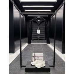 몽클레어 Moncler Cardigan Tricot808  니트 패딩。