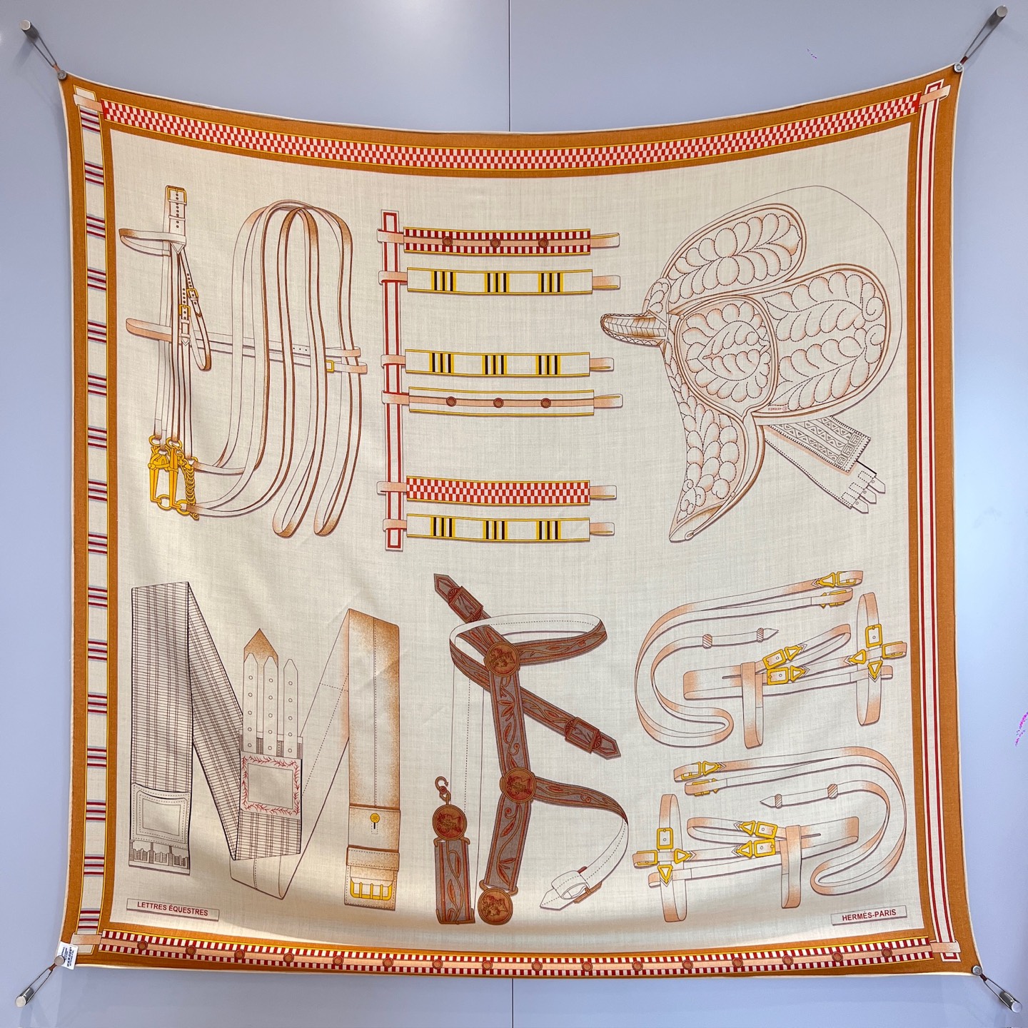 에르메스 Hermes 숄 136x137cm