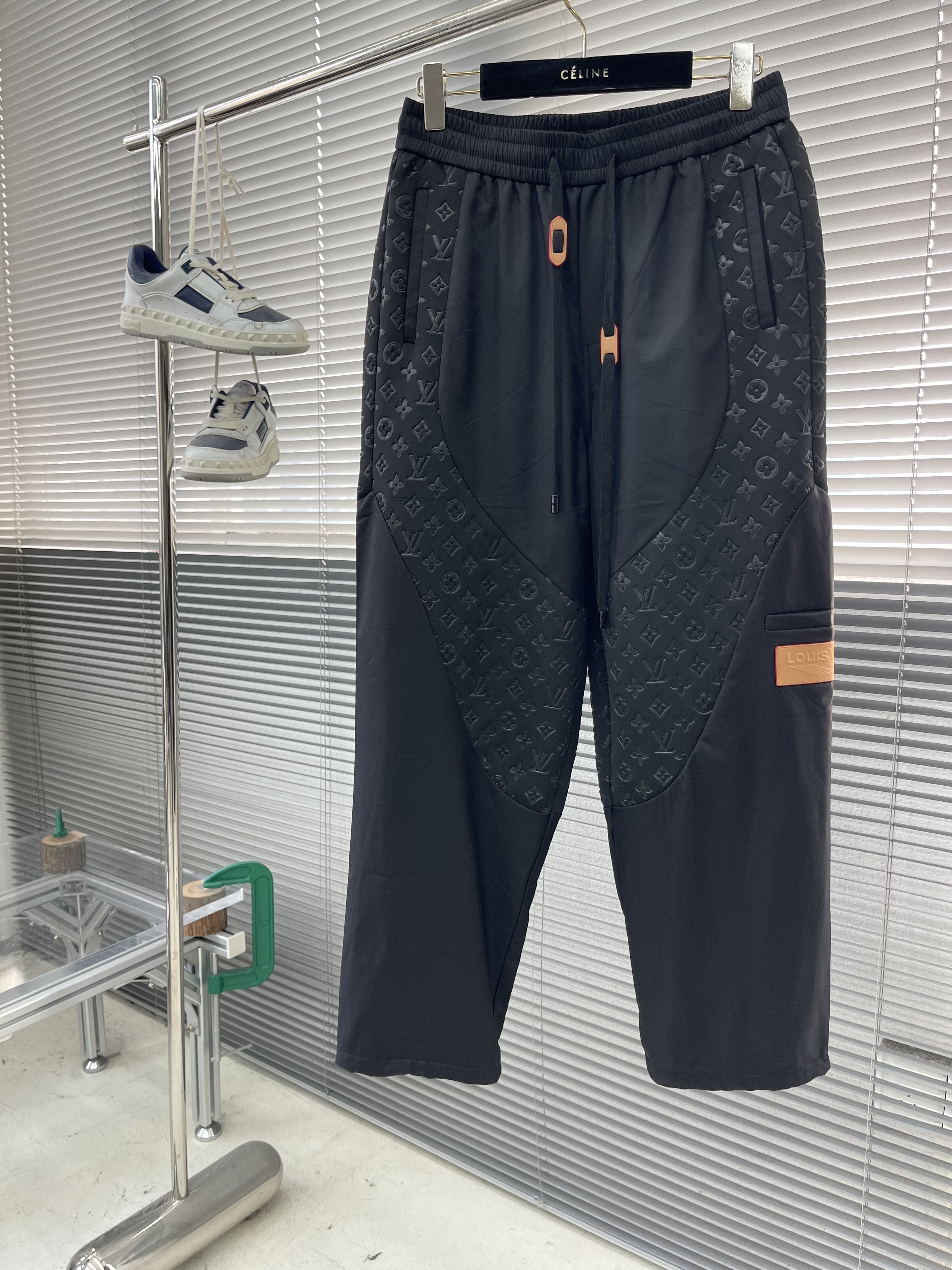 루이비통 Louis Vuitton 바지