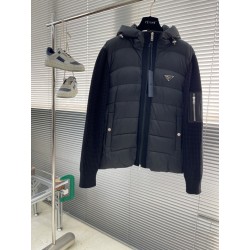 프라다 Prada 니트 패딩。