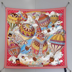 루이비통 Louis Vuitton From The Cloud 스커프 90×90cm