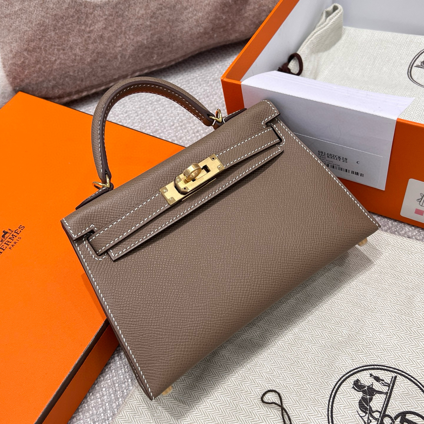 에르메스 Hermes Mini Kelly Epsom 18 Etoupe/gold