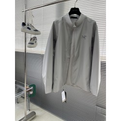 아크테릭스 ARC'TERYX 재킷