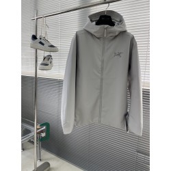 아크테릭스 ARC'TERYX 재킷
