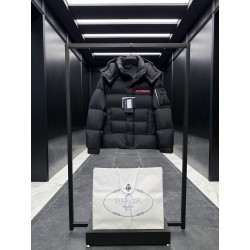 프라다 Prada 다운재킷 788.