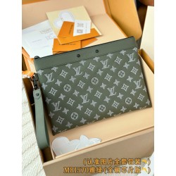 루이비통 Louis Vuitton M81570 Pochette To-Go 클러치 30cm