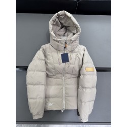 루이비통 Louis Vuitton 다운재킷