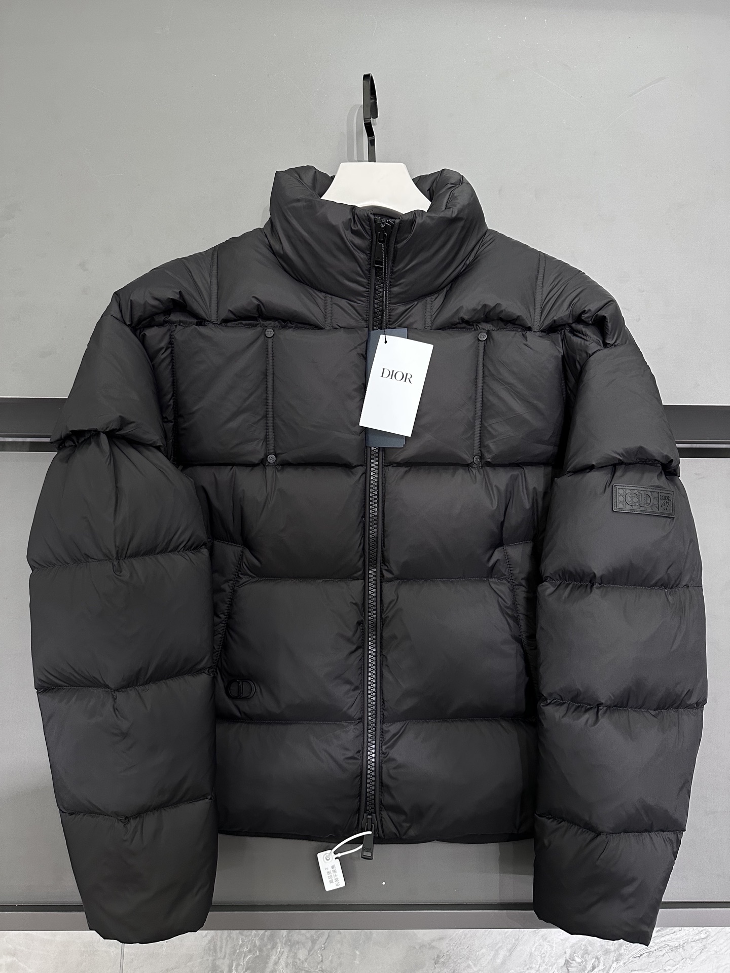 디올 DIOR 다운재킷