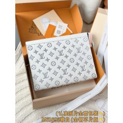 루이비통 Louis Vuitton M61692 Pochette To-Go Medium 클러치 27cm