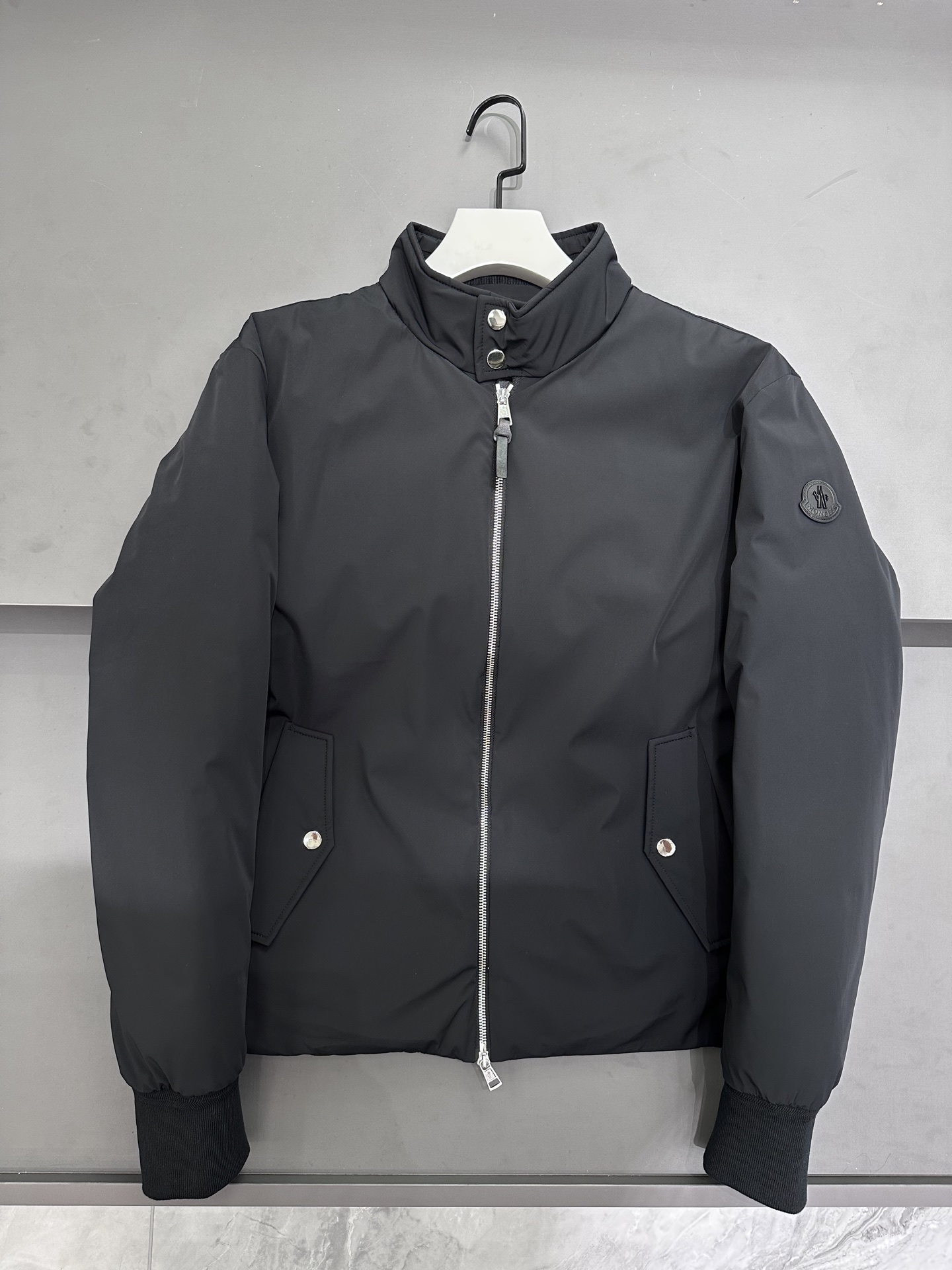 몽클레어 Moncler  다운재킷