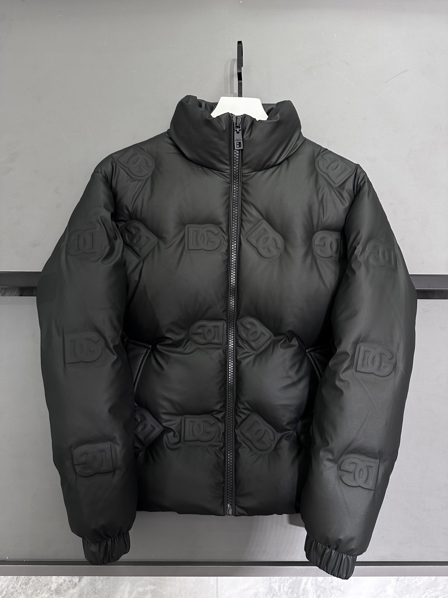 돌체앤가바나 Dolce&Gabbana 다운재킷