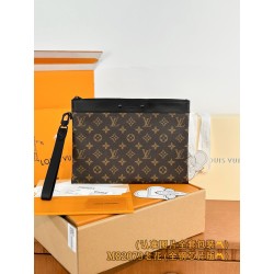 루이비통 Louis Vuitton M82079 Pochette To-Go Monogram Black 30cm