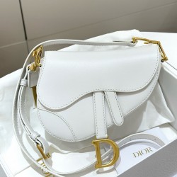 디올 Dior Saddle Bag with Strap White 20cm