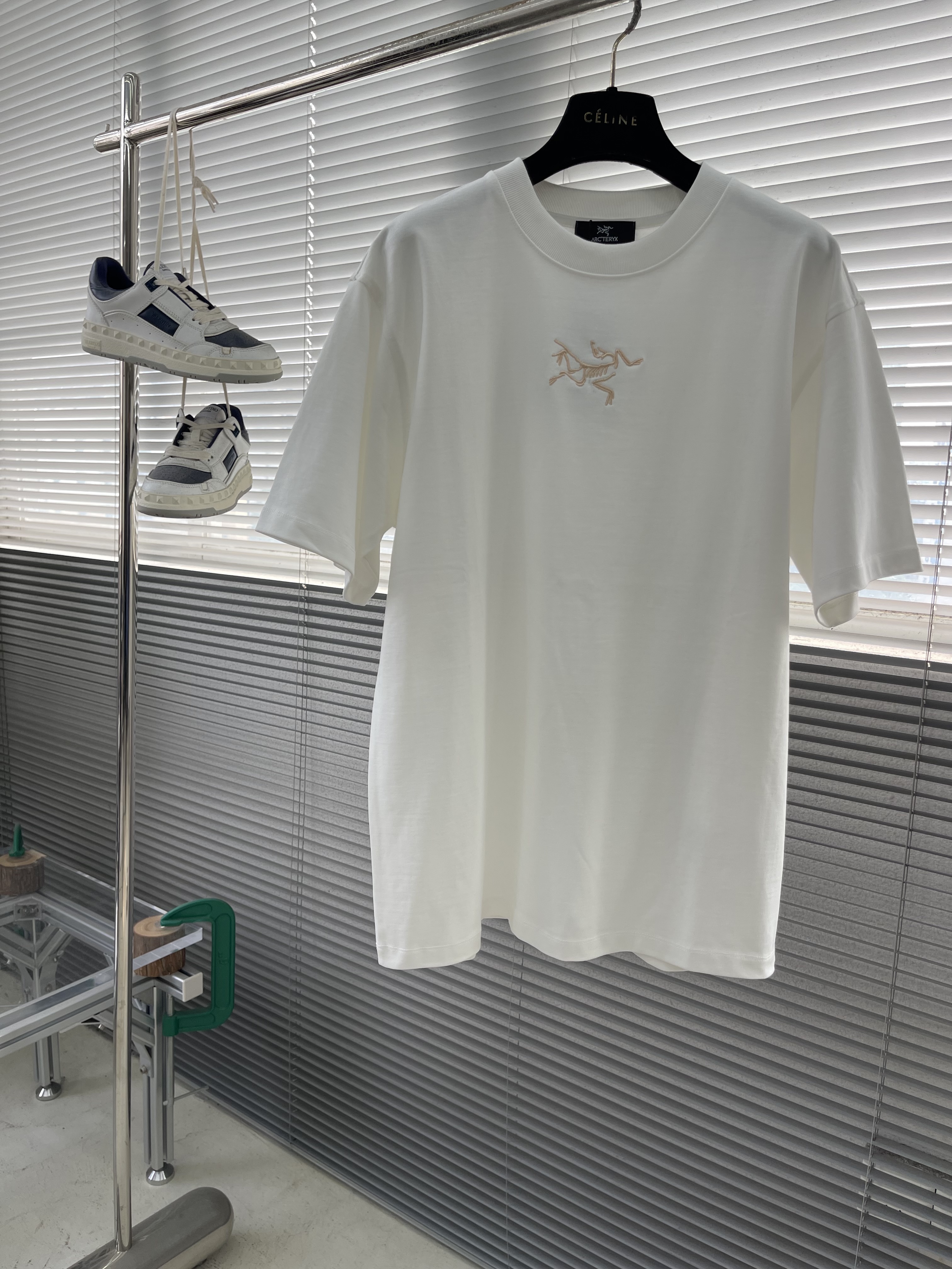 아크테릭스 ARC'TERYX 반팔 티셔츠