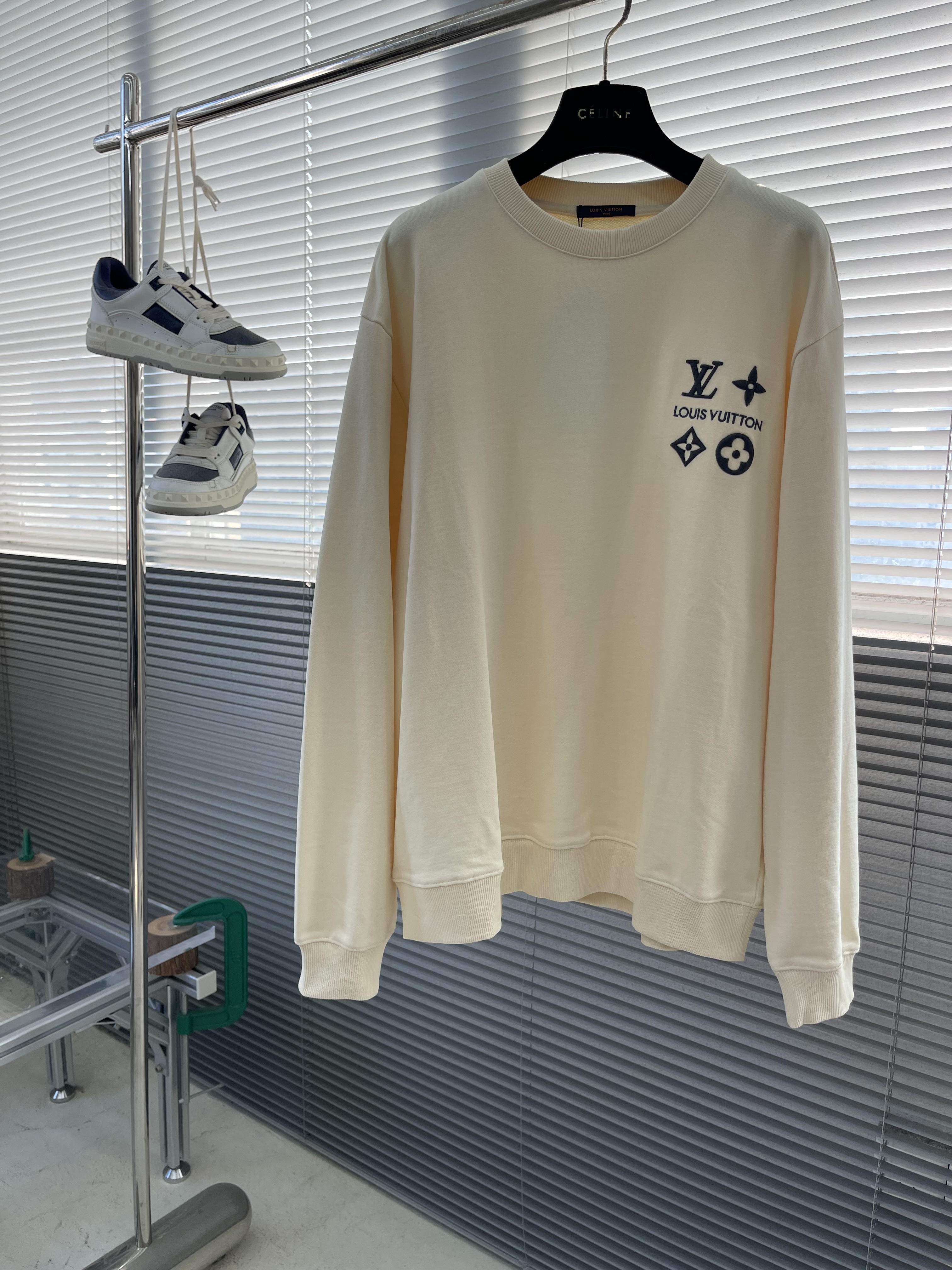 루이비통 Louis Vuitton 맨투맨