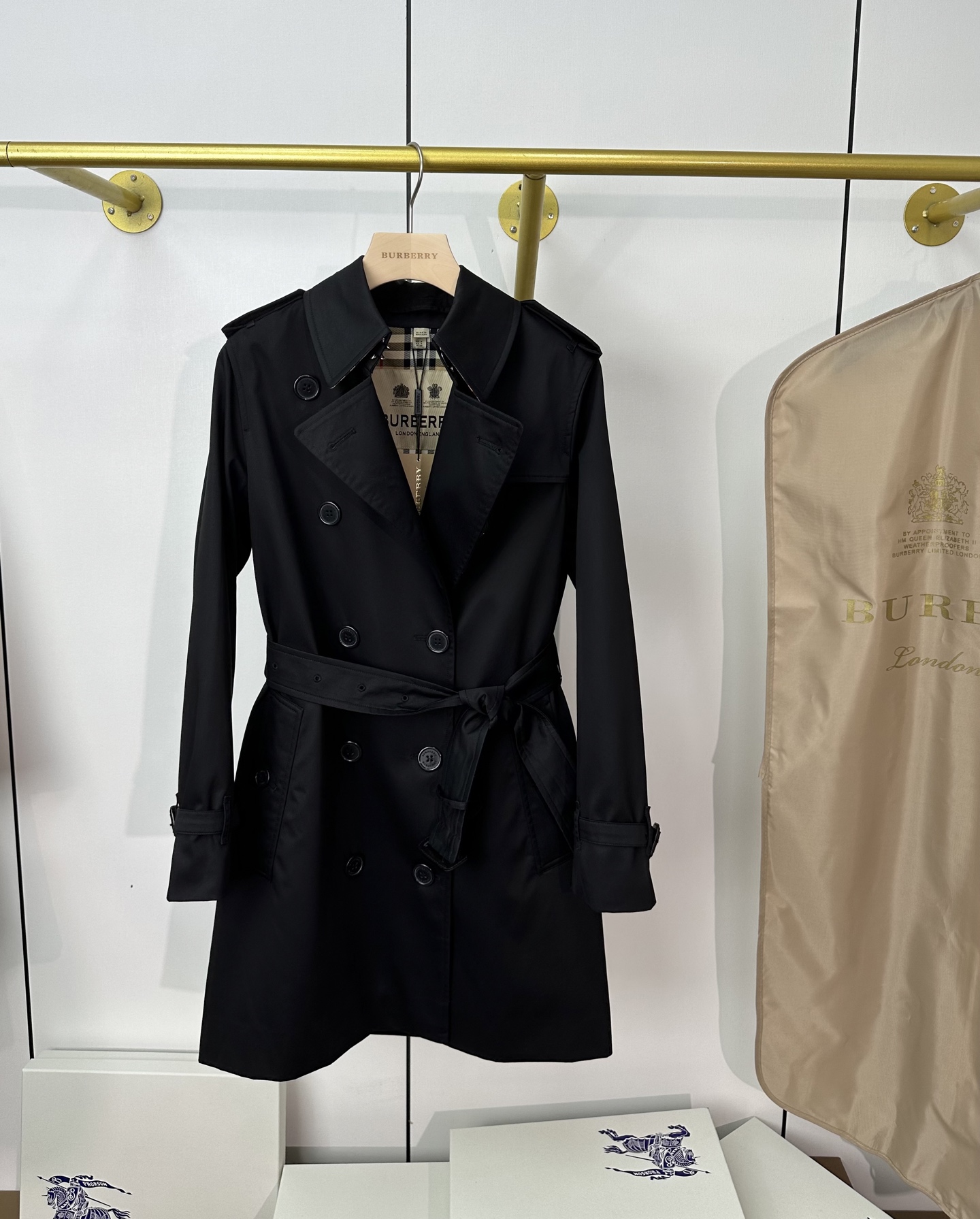 버버리 Burberry Heritage Trench 쇼트 켄징턴 헤리티지 트렌치코트 80794151