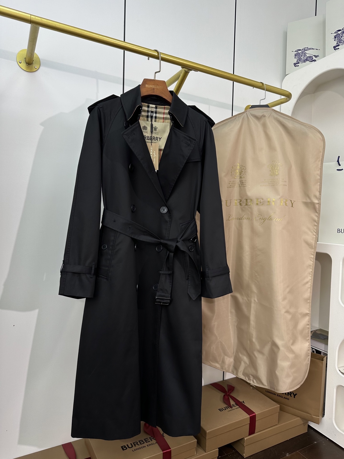 버버리 Burberry Heritage Trench 롱 워털루 헤리티지 트렌치코트 80794181