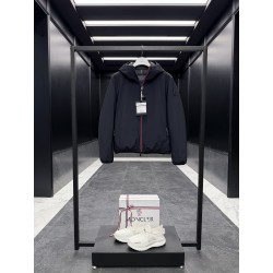 몽클레어 Moncler Batisse 다운재킷。