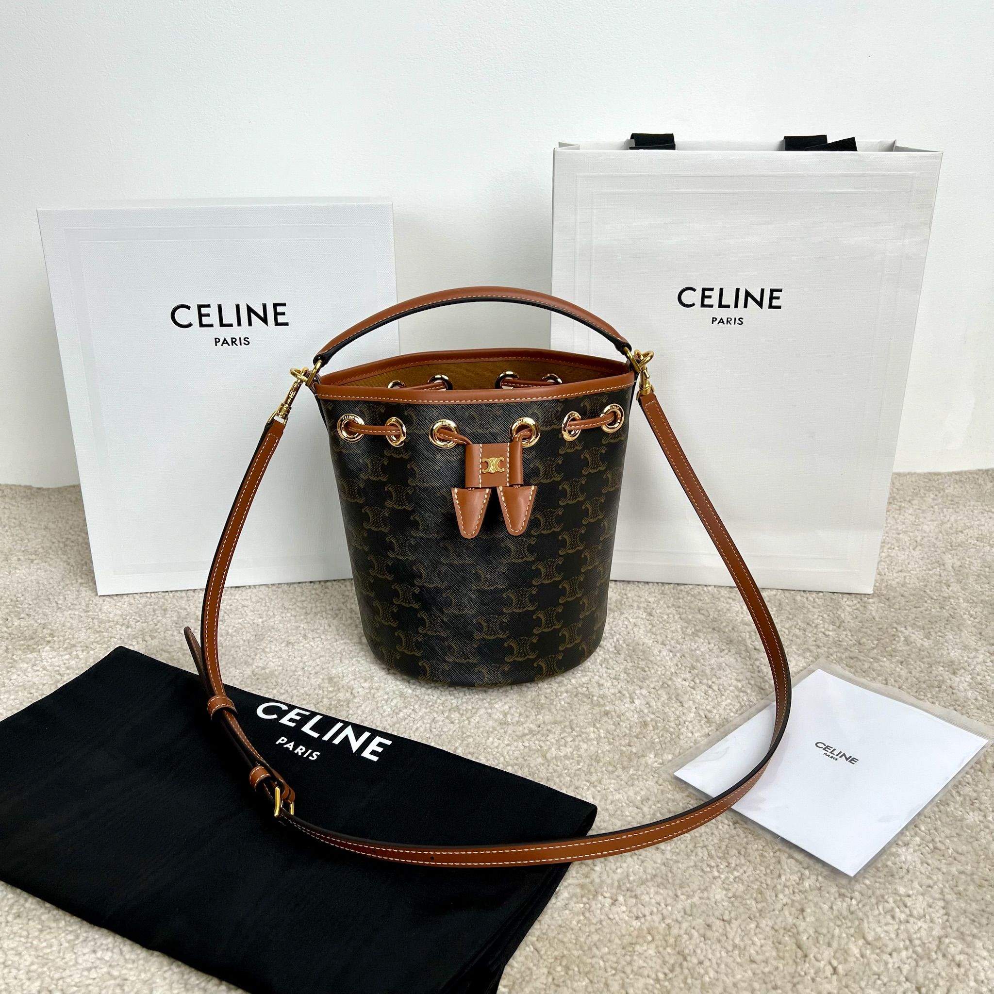 셀린느 Celine 121672 Teen Clara Bag in Triomphe Canvas and Calfskin Tan