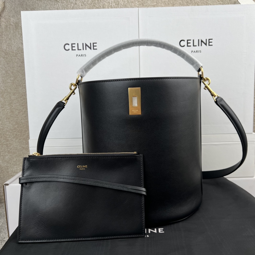 셀린느 Celine 195573 Bucket 16 Bag in Smooth Calfskin Black